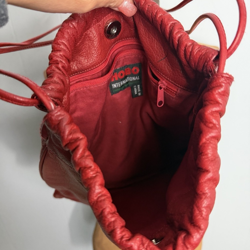 Hobo International Crossbody Bag Red Leather Hobo Vintage Hippie Purse - Picture 13 of 16